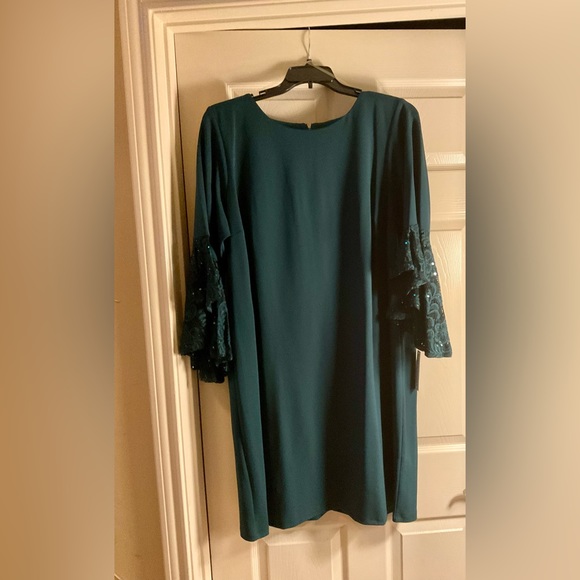 New Hunter Green Dress with Sequin Ruffle Bell Tiered Sleeves - Picture 3 of 6
